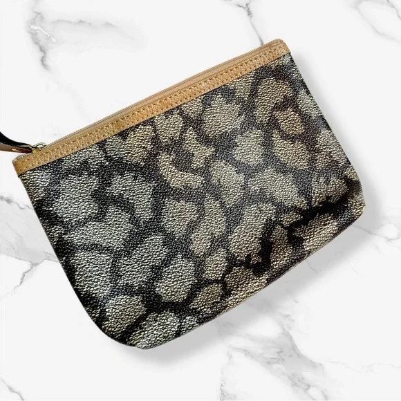 YSL Elegant animal print pouch on chain - Picture 5 of 11